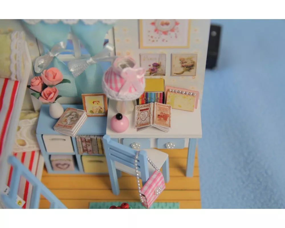 Румбокс Интерьерный конструктор Hobby Day DIY MiniHouse, Комната девчонок, D014